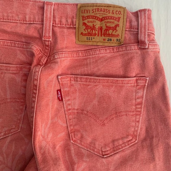 LEVI’S Men’s High Rise 511 Slim Fit Barbie Core Jeans Denim Pink Size 28x32 - Picture 10 of 11